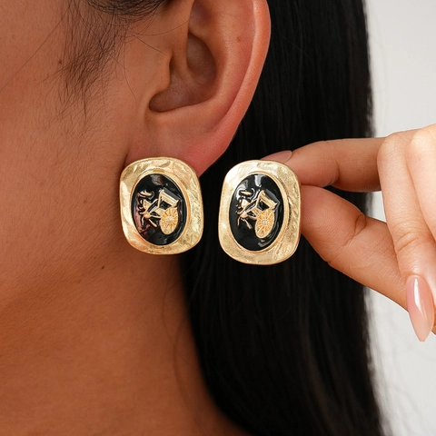 Vintage Alloy Enamel Stud Earrings With Silver Earring Post Retro Geometric Oval Carriage Pattern Jewelry For Women