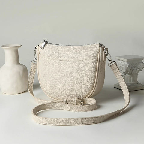 Women Shoulder Crossbody Bag Pebbled PU Leather Half Moon Saddle Bag With Adjustable Strap Minimalist Street Style
