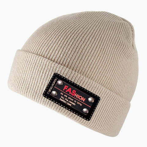 Bonnet Beanie Chaud Hiver Tricot Acrylique Patch Cuir Mode Rivets Argent Couvre-Chef Décontracté Extérieur Hommes Femmes