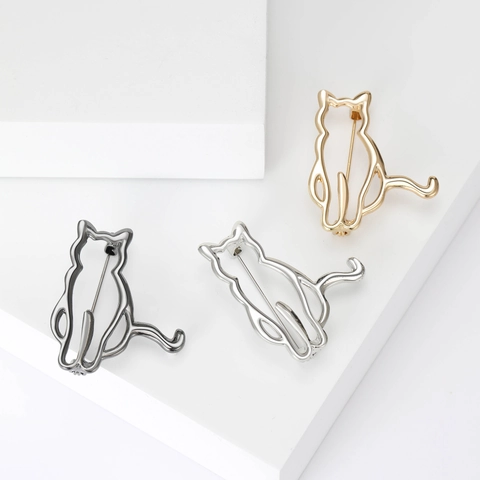 Broche Forme de Chat Lisse Minimaliste de Style Coréen Épingle Animal en Alliage Accessoire de Décoration de Vêtements Femmes