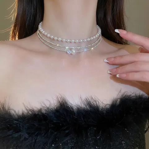 Mehrlagiges Choker Halskette Elegant Kupfer Strass Zirkon Faux Künstliche Perle Rund Luxus Schlüsselbein Kette Für Damen