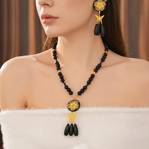 Vintage Beaded Necklace And Earrings With Silver Earring Post Resin Hollow Flower Butterfly Waterdrop Tassel Jewelry For Women