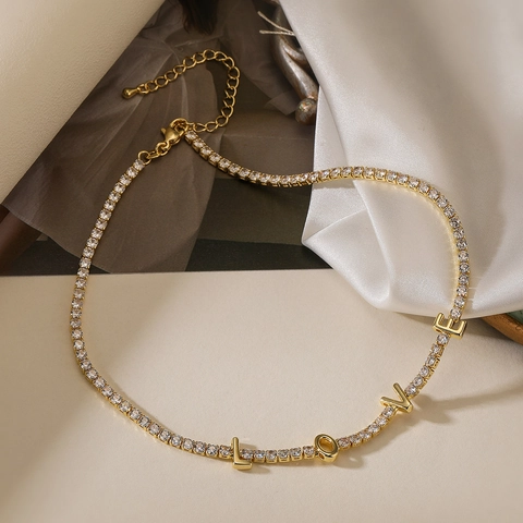 Letter Pendant Necklace 18K Gold Plated Copper Zircon Fashionable Clavicle Chain Minimalist Jewelry Gift Women