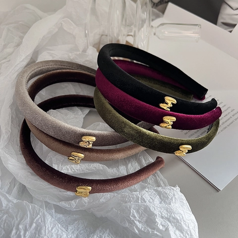 Samt Stirnband Gold Metall Buchstabe Elegant Retro Schmaler Rand Haarreif Accessoires Für Damen