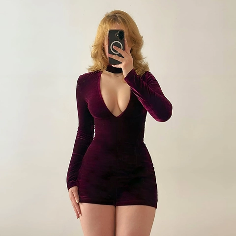 Sexy Fluwelen Bodysuit Met Lange Mouwen Diepe V Hals Cut Out Choker Kraag Slim Fit Party Clubwear Romper Dames Bordeaux