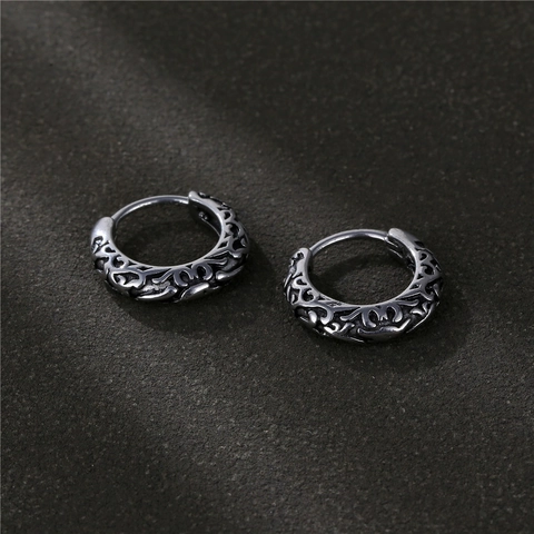 Vintage Hollow Carved Hoop Earrings 316L Stainless Steel Antique Silver Punk Style Jewelry For Men Women