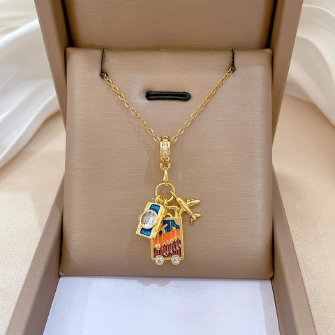Reis Thema Hanger Ketting Goud Verguld Titanium Staal Koper Emaille Camera Vliegtuig Koffer Zirconia Voor Vrouwen