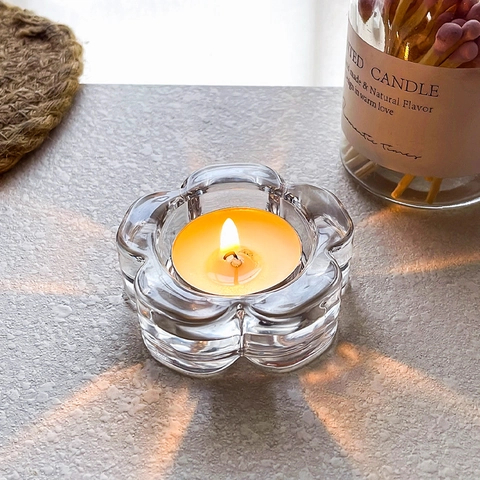 Vintage Clear Glass Candle Holder Plum Blossom Star Heart Shaped Tealight Stand Romantic Desktop Decor Atmosphere Prop