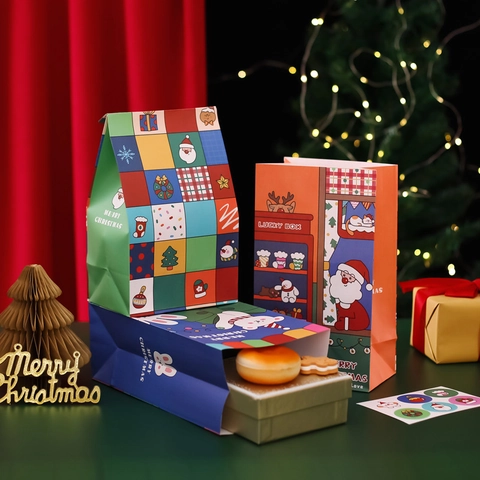 Christmas Gift Paper Bags With Sealing Stickers Cartoon Santa Snowman Reindeer Pattern Holiday Candy Snack Kraft Paper