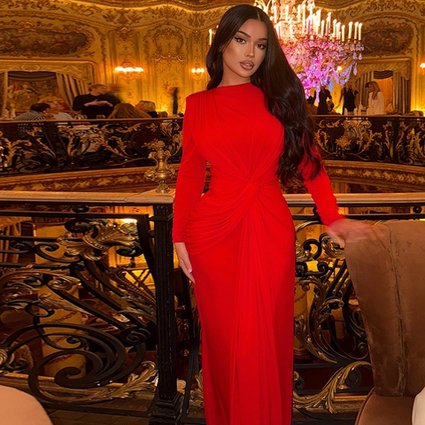 Elegant Ruched Slim Fit Maxi Dress Long Sleeve Round Neck Polyester Spandex Solid Color Evening Party Gown For Women
