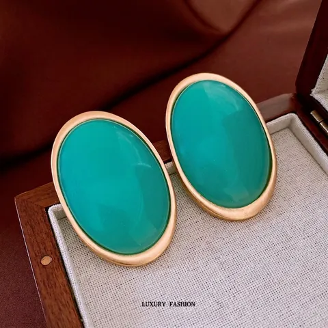 Vintage Oval Stud Earrings For Women Retro Matte Gold Alloy Resin With Silver Earring Post Fashion Jewelry