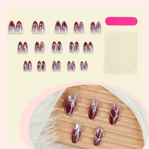 Uñas Postizas A Presión Degradado Rojo Vino Corazón Estrella Metálica Plateada Estilo Gótico Almendra Largas Para Mujer