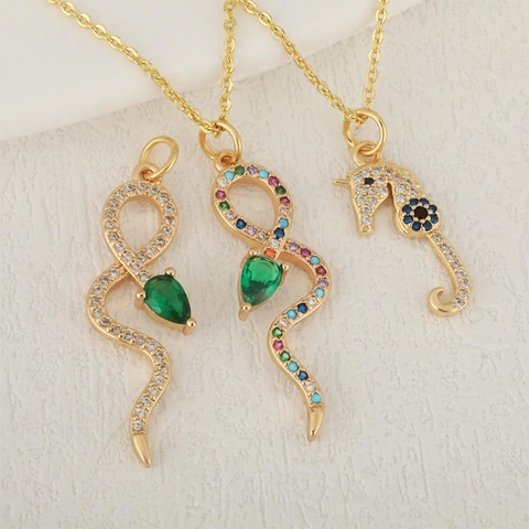 Collier Pendentif En Cuivre Plaqué Or 18K Zircone Serpent Hippocampe Mauvais Œil Lune Étoile Bijoux Femmes