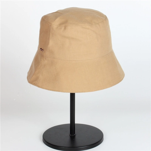 Bucket Hat Women UV Protection Sun Hat Wide Brim Foldable Adjustable Cotton Canvas Metal Decor Japanese Style