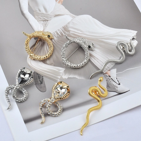 Spilla A Serpente In Lega Strass Forma Animale Cristallo Accessori Per Abbigliamento Moda Elegante Per Donna Uomo Gioielli
