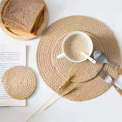 Round Woven Placemats Coasters Jute Seagrass Heat Resistant Non-Slip Table Mats Handmade Rustic Kitchen Dining Decor