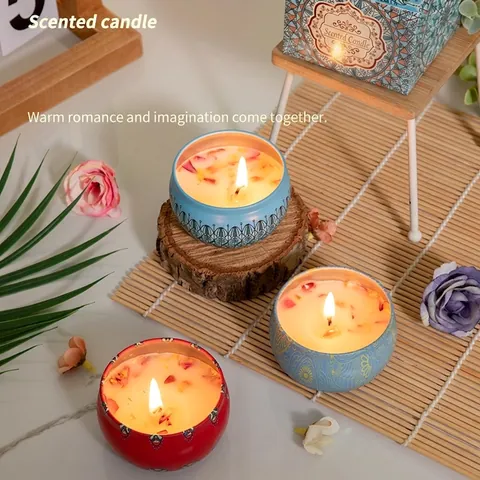 Scented Candle Aromatherapy Soy Wax With Dried Flower Petals In Bohemian Tinplate Jar Portable Relaxing Home Decor