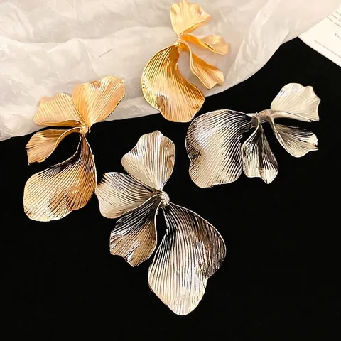 Large Metal Flower Petal Stud Earrings With Earring Post Exaggerated Textured 3D Geometric Stylish Modern Jewelry For Women