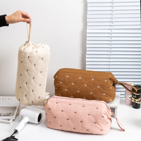 Quilted Toiletry Bag Large Capacity Bow Embroidery Portable Travel Makeup Storage Pouch For Hair Dryer Accessories Women