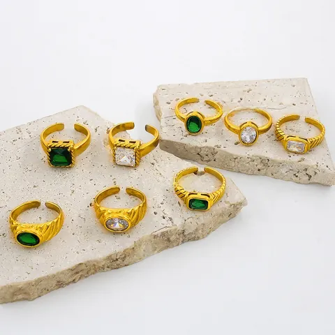 Stainless Steel Open Ring For Women Vintage Gold Plated Geometric Zirconia Emerald Green White Crystal Adjustable Finger Ring