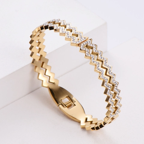 Zigzag Wave Bangle Bracelet 316 Stainless Steel Rhinestone Inlaid Modern Fashion Jewelry For Women