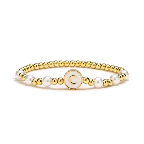 Bracciale Di Perline Rame Perline Dorate Imitazione Künstliche Perle Smalto Rotondo Lettera C Pendente Elastico Gioielli Di Tendenza
