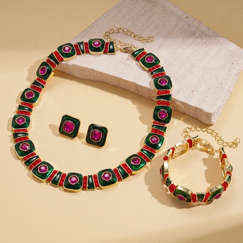 Estilo Palacio Vintage Aleación Esmalte Rhinestone Geométrico Cuadrado Collar Y Pendientes Con Silver Earring Post Mujer