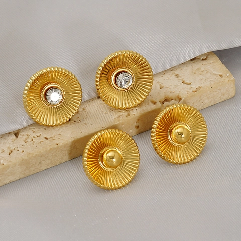 Vintage Round Sunburst Texture Stud Earrings For Women Stainless Steel 18K Gold Plated Inlaid Rhinestone Geometric Jewelry