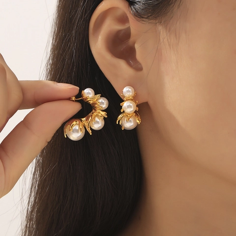 Pendientes de Botón en Forma de C de Acero de Titanio Minimalistas Franceses Con Incrustaciones de Perlas Joyas Mujer