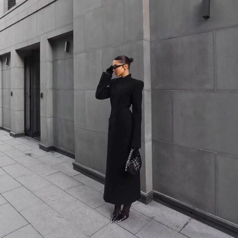 Women Long Woolen Overcoat Single Breasted Solid Color Padded Shoulder Elegant Commuter Autumn Winter Streetwear Trench Coat