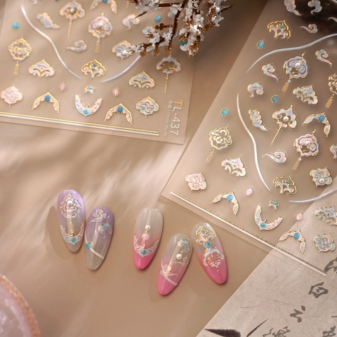 Pegatinas De Arte De Uñas Relieve 3D Estilo Chino Tradicional Estampado Dorado Nubes De Suerte Linternas Auto Adhesivas