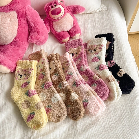 Women Sweet Warm Acrylic Plush Crew Socks Cartoon Bear Strawberry Knitted Winter House Socks For Ladies Autumn Winter