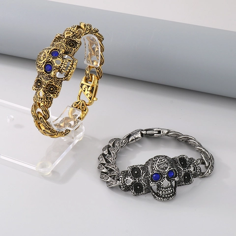 Bracciale Teschio Vintage In Acciaio Inossidabile Con Occhi In Strass Rosso Blu Gioielli Gothic Punk Per Uomo