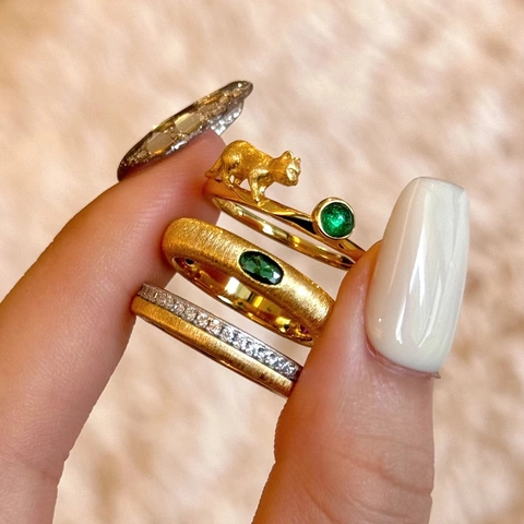 French Vintage Brushed Cat Green Rhinestone Open Ring For Women Minimalist Two Tone Gold Band Adjustable Jewelry Gift