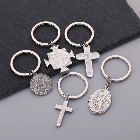 Llavero Religioso de Acero de Titanio Vintage Medalla San Cristóbal Benito Colgante Cruz Accesorio para Hombre Mujer
