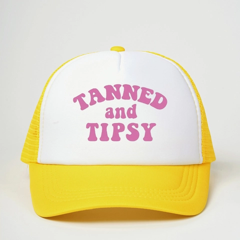 Tanned And Tipsy Hand Geborduurd Truckerpet Gaas Baseballpet Verstelbare Zonwering Outdoor Casual Zomer Mode Pet