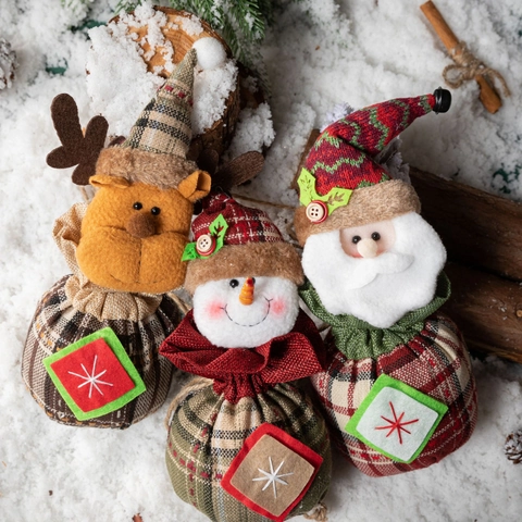 Weihnachtsgeschenktüten Stoff Kordelzugbeutel Weihnachtsmann Schneemann Rentier Puppe Feiertagsparty Süßigkeiten Verpackung Dekorative Süß