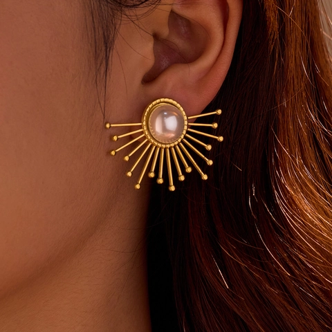 Vintage Stainless Steel Sunburst Sunflower Stud Earrings With Artificial Pearl Gold Plated Geometric Earrings For Women