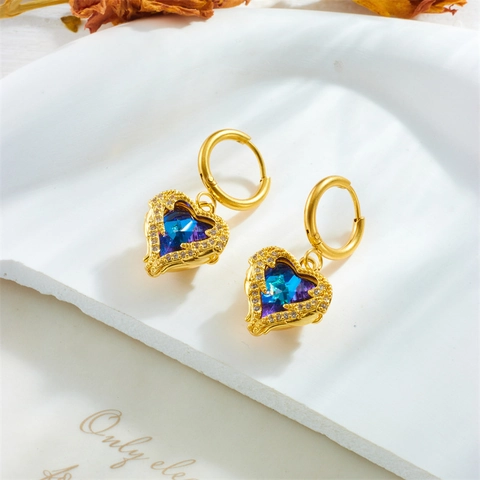Elegante Herz-Flügel-Ohrhänger Für Damen Gradient Blau-Lila Strass Titanstahl Nischen-Design Mode-Schmuck
