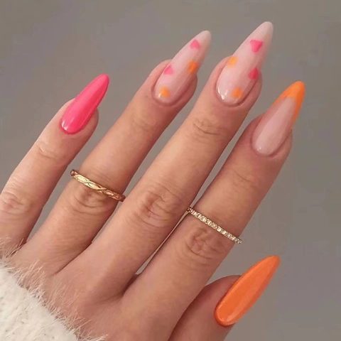 Uñas Postizas A Presión Almendra Largas Naranja Rosa Diseño De Corazón French Tip Plástico ABS Manicura Para Mujeres