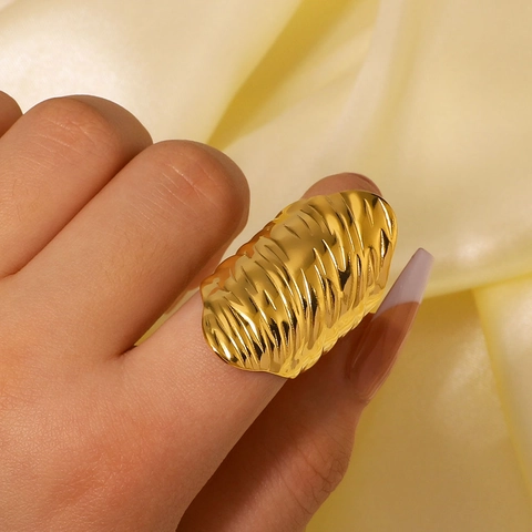 Anello Grosso In Acciaio Inossidabile Placcato Oro Trama Ondulata Fascia Larga Geometrica Impermeabile Ipoallergenico Regolabile Donne