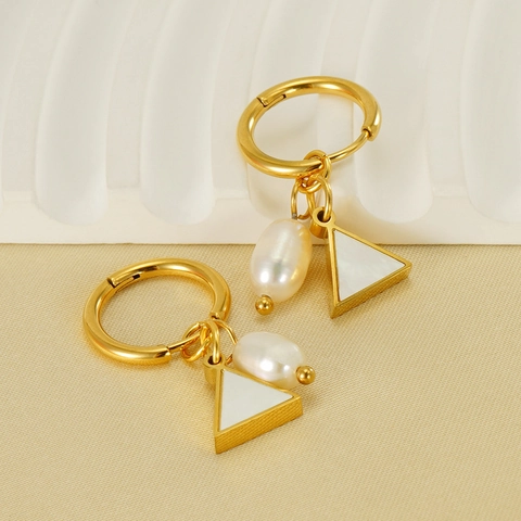Roestvrijstalen Hoop Oorbellen 18K Verguld Natuurlijke Kunstparel Driehoek Kunstparelmoer Elegant Luxe Dames