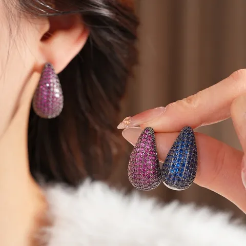 Boucles D'oreilles Gouttelette Zircon Pavé Vintage Élégant Bijoux En Cuivre Avec Tige En Argent Pour Femme Forme Poire