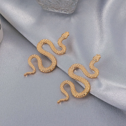 Schlangenform Hängerohrringe Und Ring Legierung Punk Retro Gothic Tier Geschnitzt Texturiert Für Damen Modeschmuck