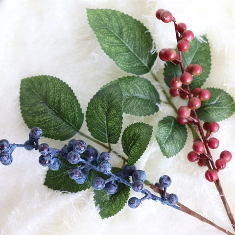 Künstliche Heidelbeeren Und Rote Beerenstiele Realistische Simulation Fruchtzweige Mit Grünen Satinnblättern Für Die Heimdekoration