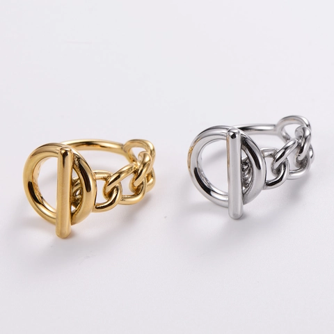 Stainless Steel Ring OT Toggle Buckle Chain Link Design Minimalist Industrial Style Fashion Jewelry Finger Accessory