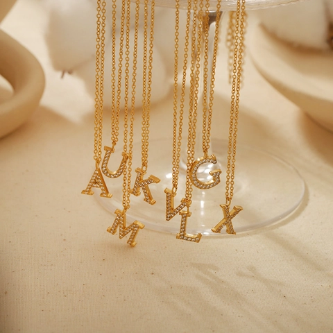 Edelstahl Pflaster Strass Englisches Alphabet Anfangsbuchstabe Anhänger Halskette Für Damen Vergoldet Mode Schmuck Geschenk