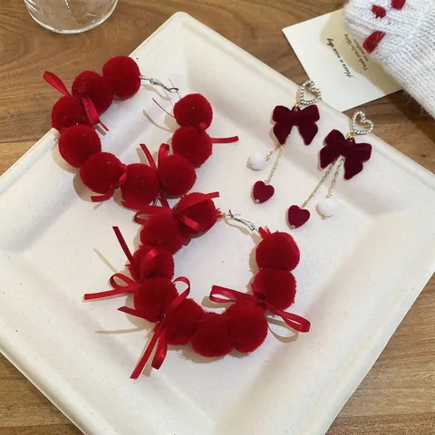 Orecchini A Cerchio Con Fiocco Di Velluto E Pompon Con Perno In Argento Lega Strass Cuore Nappa Retro Inverno Natale Gioielli
