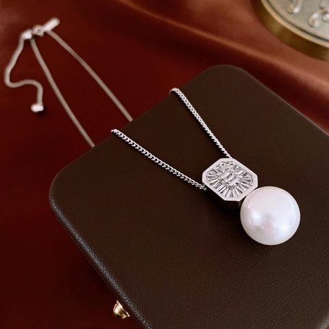 Collana Con Pendente Di Perla Artificial Elegante Con Zircone Quadrato Geometrico Catena Per Clavicola In Lega Gioielli Minimalisti Per Donne