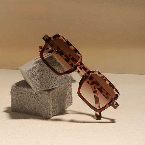 Occhiali Da Sole Rettangolari Retrò Protezione UV400 Montatura PC Lente AC Stile Coreano Vintage Occhiali Di Tendenza Per Donne Uomini
